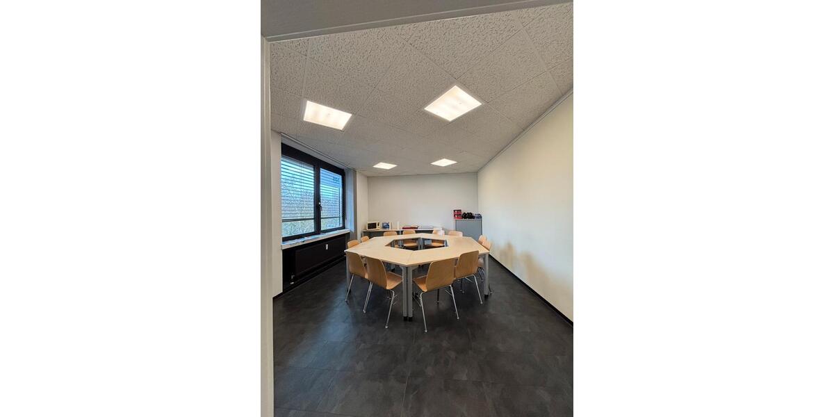 Gewerbeobjekt Saarbrücken Eschberg - 2.600&euro; | Angebot:25811112
