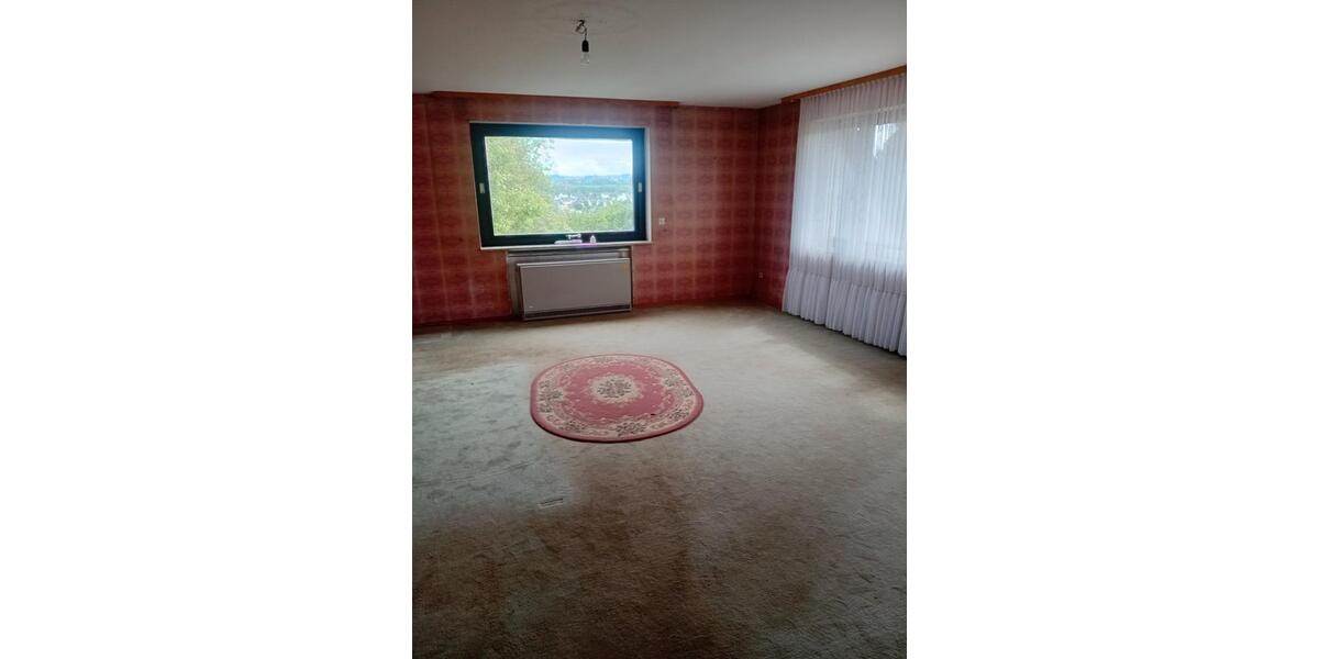 Einfamilienhaus Illingen - 8 Zimmer, 220 m&sup2;, 358.000&euro; | Angebot:26476640