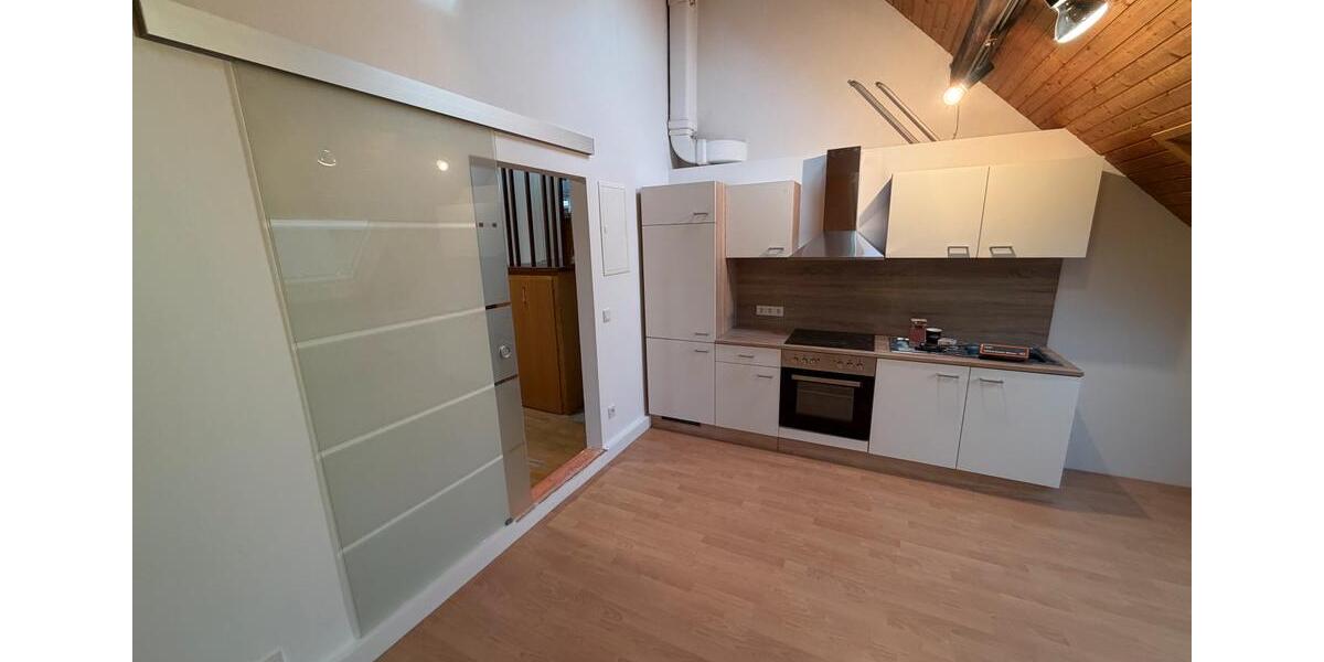 Etagenwohnung Homburg - 2 Zimmer, 65 m&sup2;, 690&euro; | Angebot:25722971