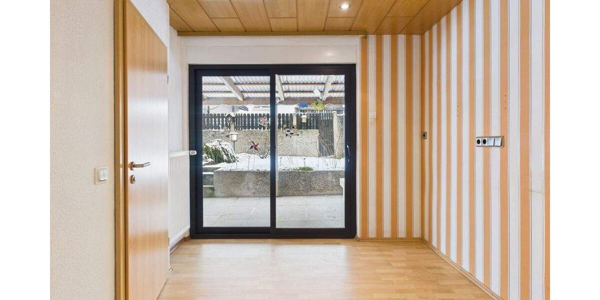 Doppelhaushälfte Saarbrücken / Altenkessel Altenkessel - 4 Zimmer, 95 m&sup2;, 158.000&euro; | Angebot:25687901