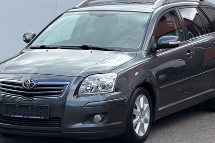 Toyota Avensis 143.000 km 3.999 &euro; Völklingen 66333