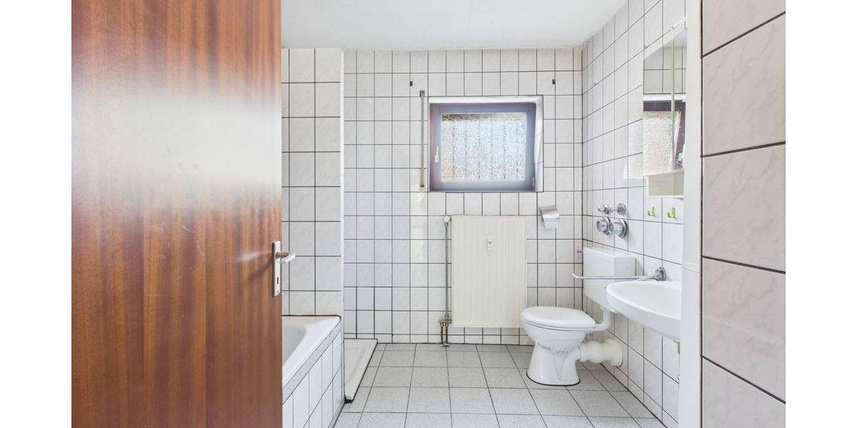 Etagenwohnung Riegelsberg / Güchenbach Riegelsberg - 2 Zimmer, 65 m&sup2;, 119.000&euro; | Angebot:25772616