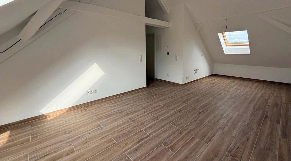 Dachgeschoßwohnung Zweibrücken - 2 Zimmer, 45 m&sup2;, 94.900&euro; | Angebot:26930854