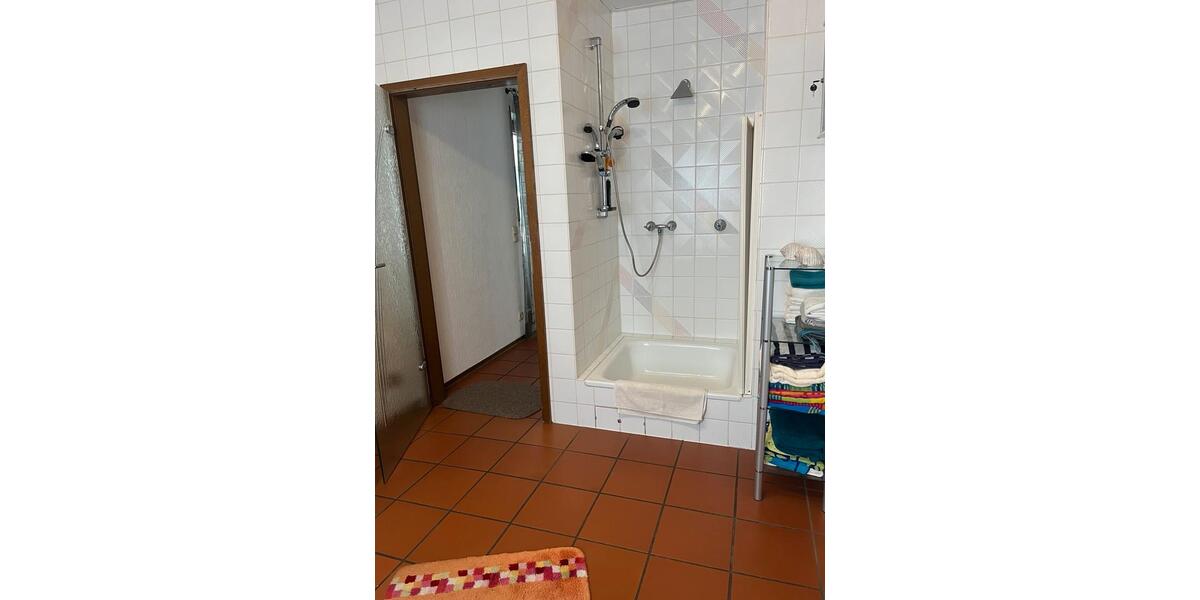 Villa Schwalbach - 8 Zimmer, 396 m&sup2;, 630.000&euro; | Angebot:26019327