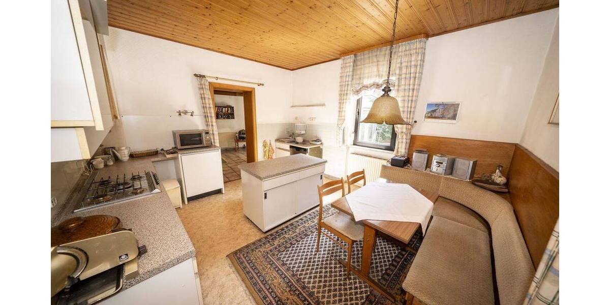 Mehrfamilienhaus, Wohnhaus Püttlingen - 399.000&euro; | Angebot:25737023