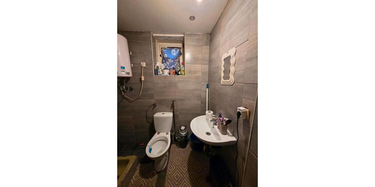 Etagenwohnung Saarbrücken West - 2 Zimmer, 55 m&sup2;, 550&euro; | Angebot:25944420