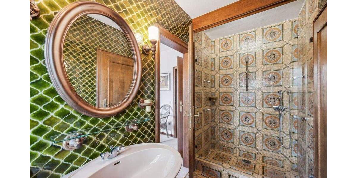 Einfamilienhaus Schmelz Hüttersdorf - 6 Zimmer, 178 m&sup2;, 650.000&euro; | Angebot:25737357