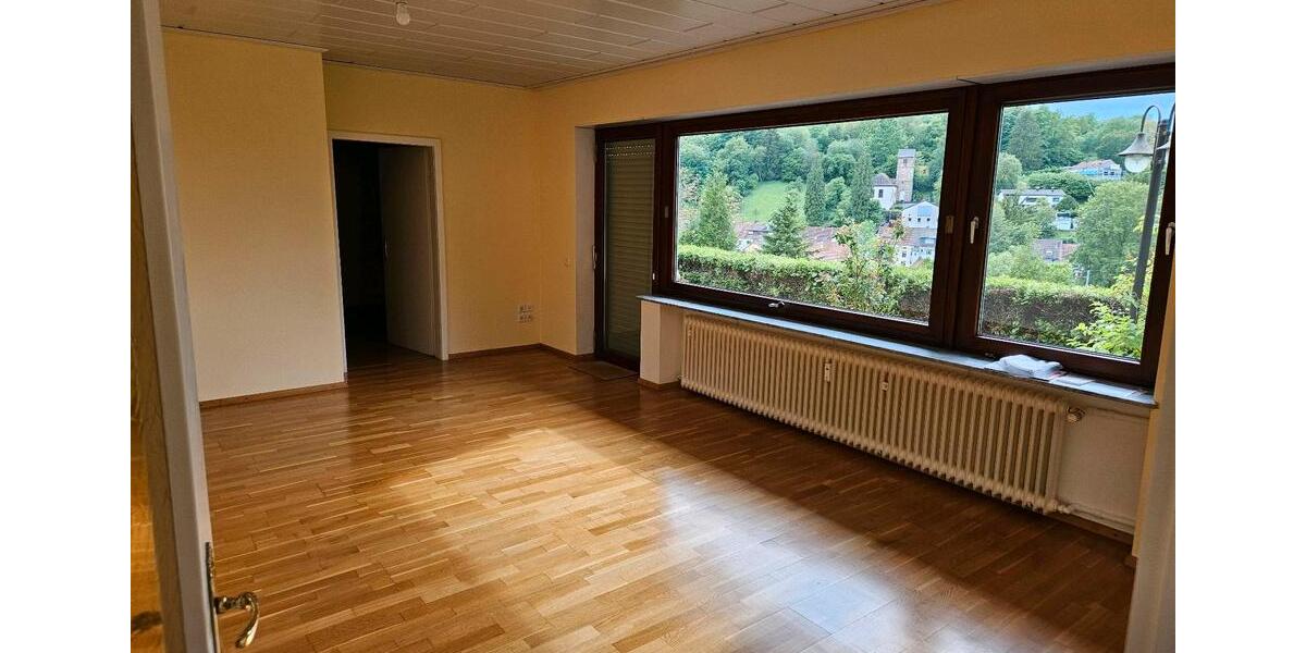 Etagenwohnung Saarbrücken Brebach-Fechingen - 2 Zimmer, 56 m&sup2;, 129.000&euro; | Angebot:26410254