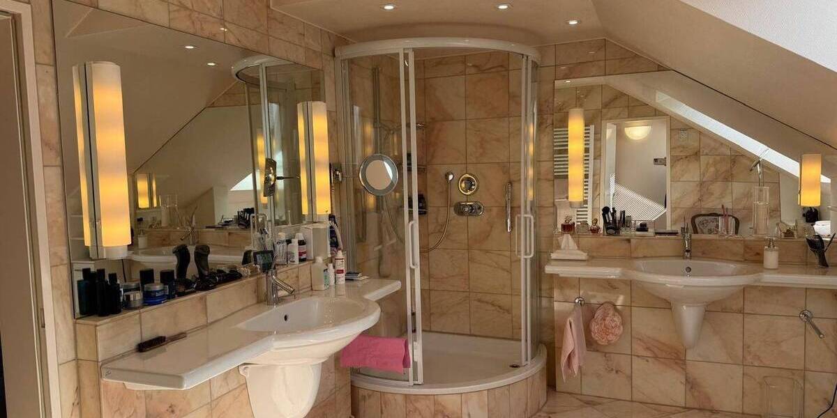 Einfamilienhaus Neunkirchen Wellesweiler - 1 Zimmer, 630.000&euro; | Angebot:26704360