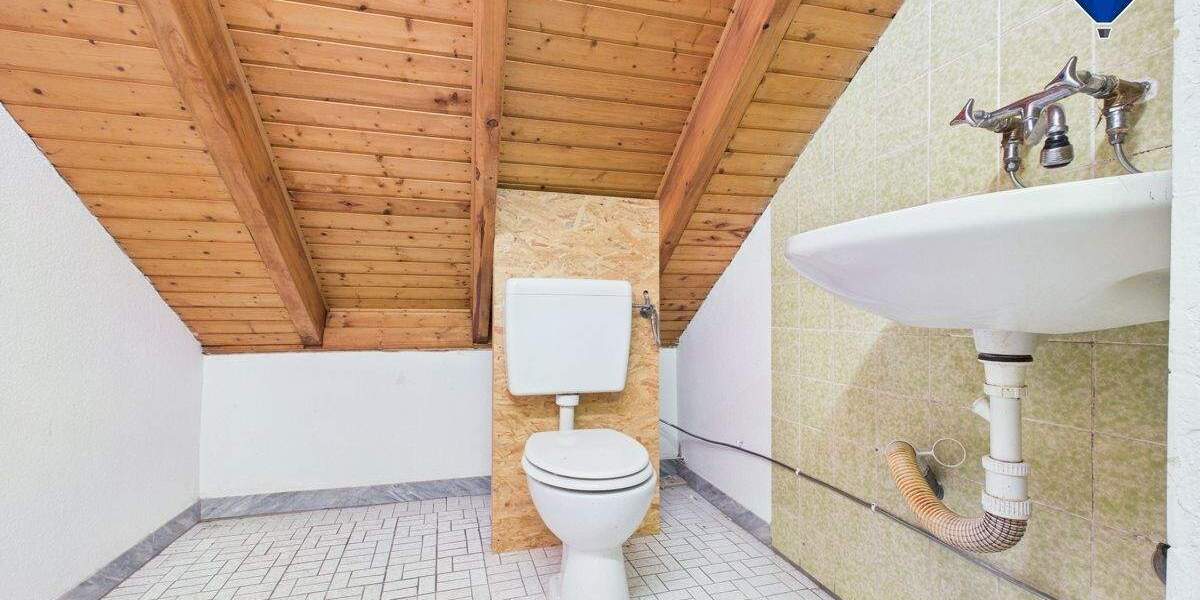 Einfamilienhaus Eppelborn Wiesbach - 4 Zimmer, 253 m&sup2;, 169.000&euro; | Angebot:25673985