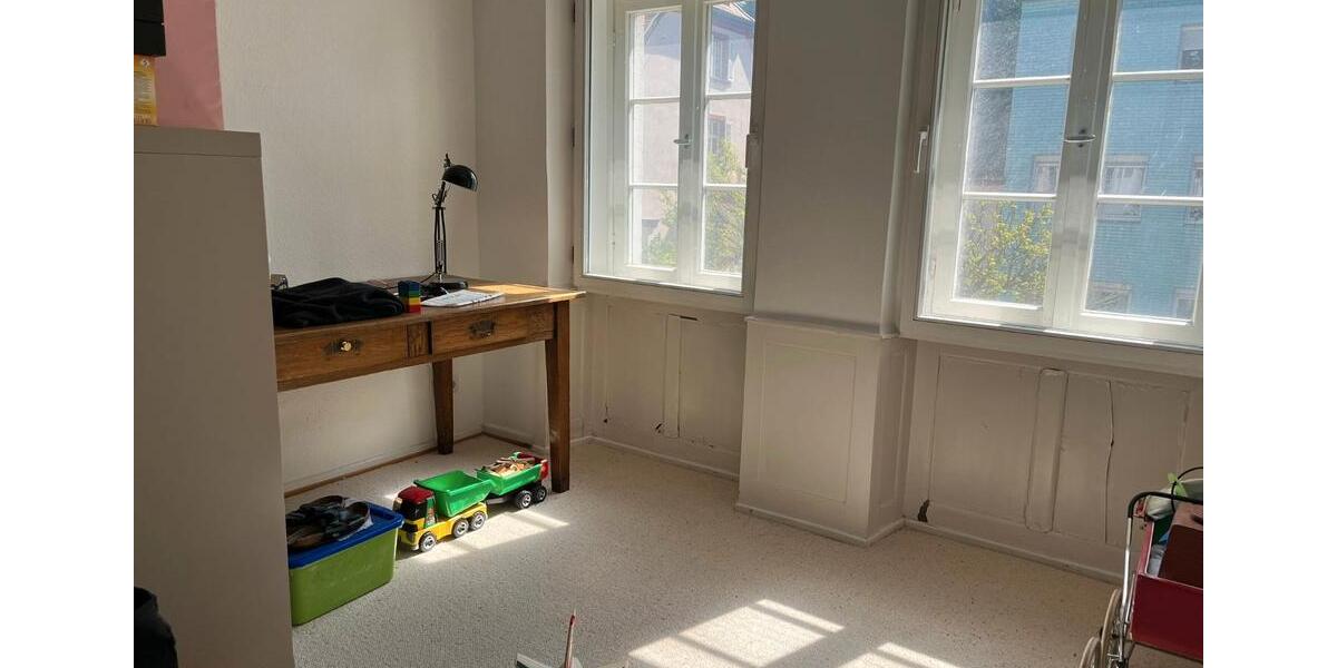 Etagenwohnung Sankt Ingbert - 3 Zimmer, 90 m&sup2;, 700&euro; | Angebot:26635847