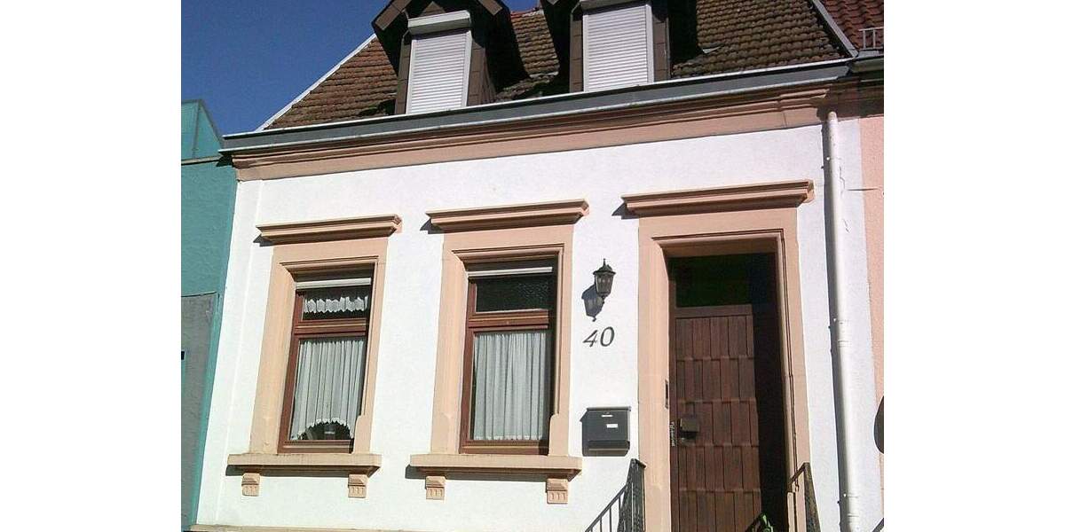 Reihenmittelhaus Sulzbach/Saar Sulzbach - 5 Zimmer, 130 m&sup2;, 105.000&euro; | Angebot:26036723