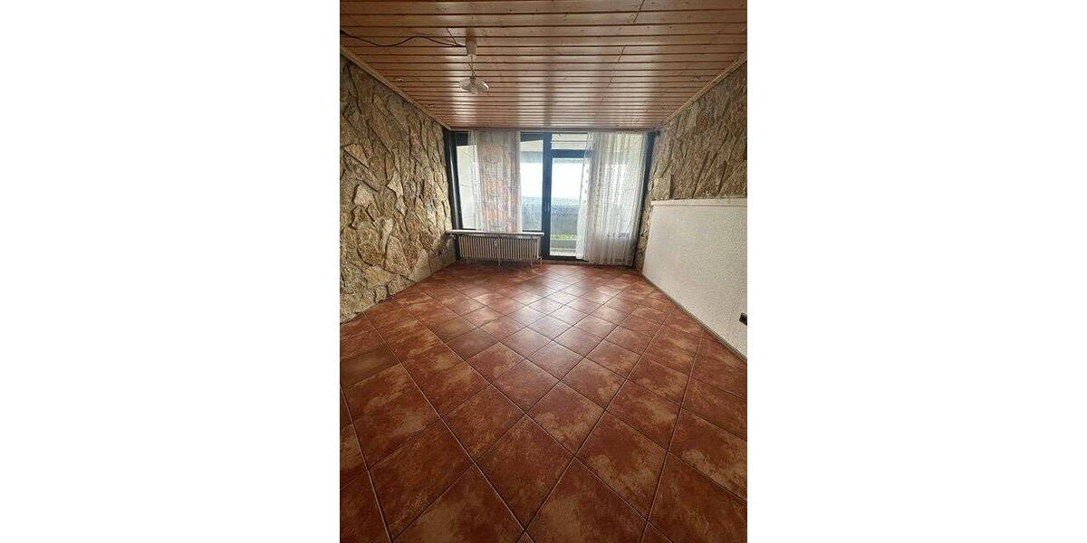Etagenwohnung Saarbrücken St Arnual - 2 Zimmer, 62 m&sup2;, 89.500&euro; | Angebot:26595225