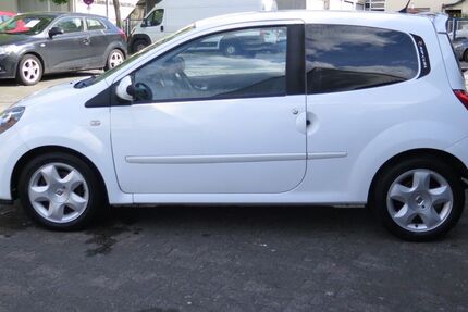 Renault Twingo 117.000 km 3.450 &euro; Saarbrücken 66117