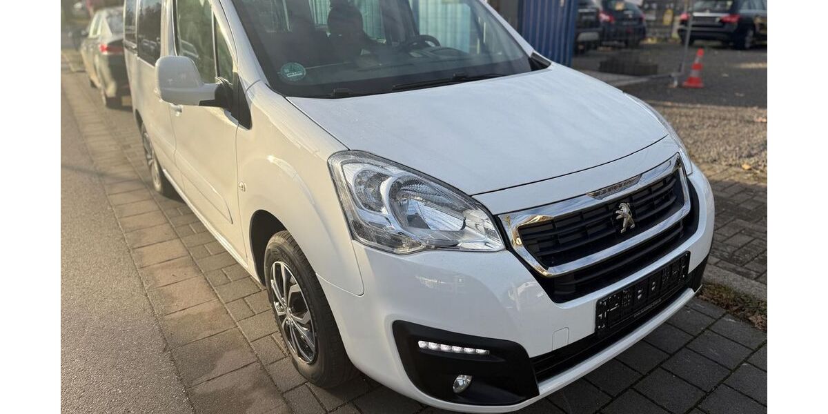 Peugeot Partner 81.744 km 9.490 &euro; Saarbrücken Dudweiler 66125