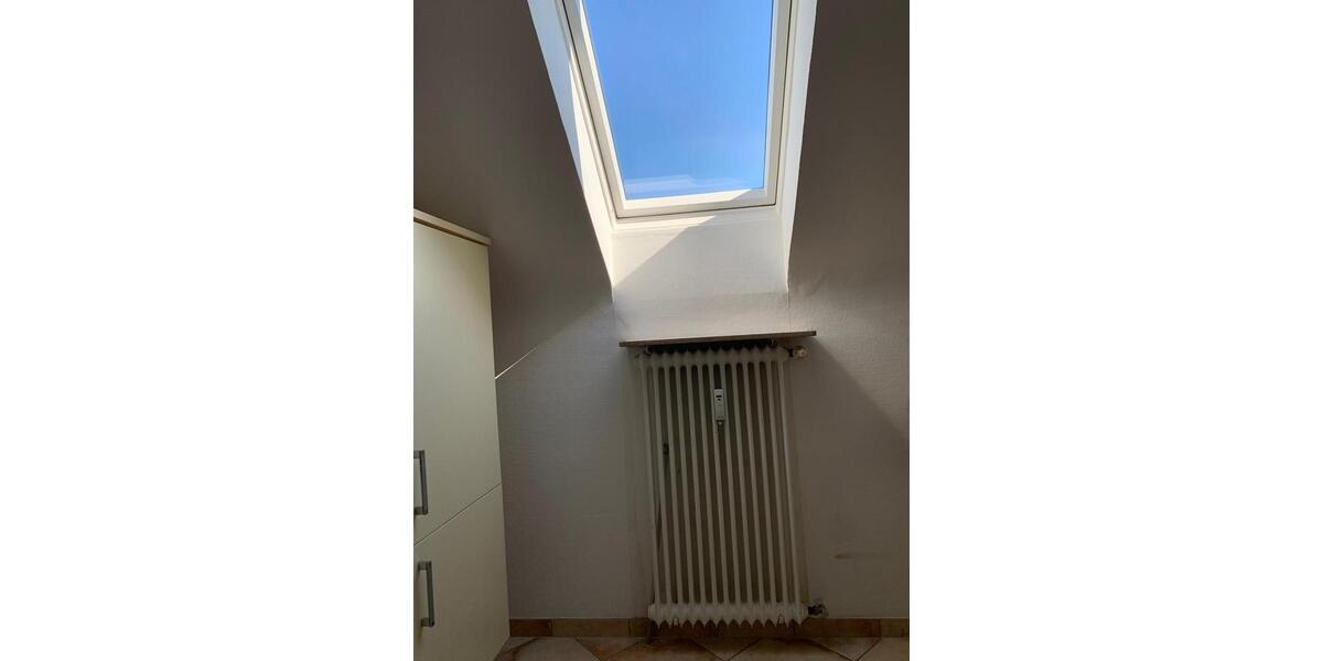Dachgeschoßwohnung Heusweiler - 4 Zimmer, 77 m&sup2;, 480&euro; | Angebot:26688638