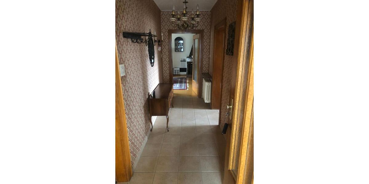 Mehrfamilienhaus, Wohnhaus Saarbrücken West - 9 Zimmer, 239 m&sup2;, 199.000&euro; | Angebot:27034072