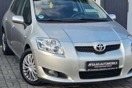Toyota Auris 109.000 km 4.999 &euro; Völklingen / Fenne 66333