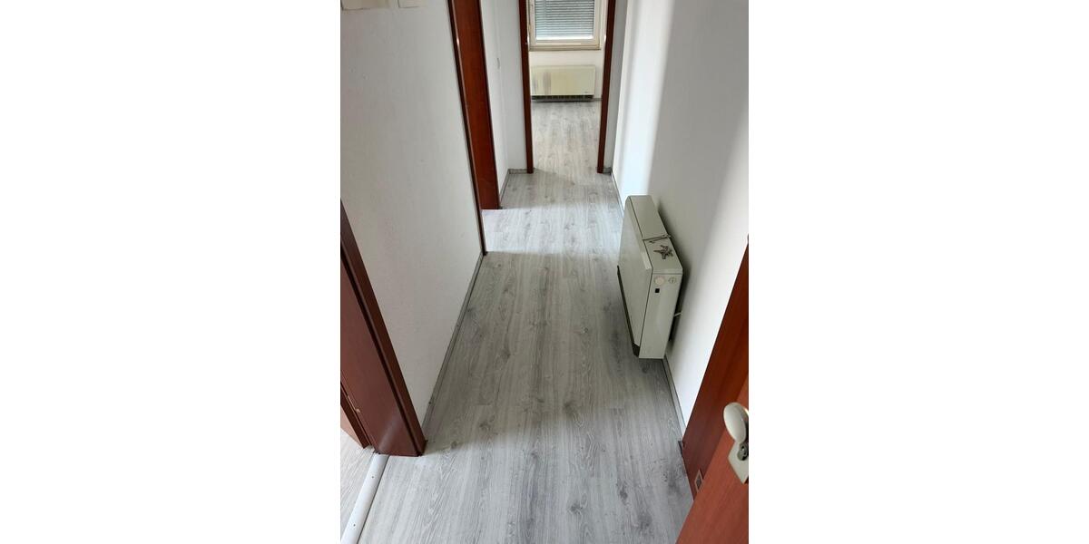 Etagenwohnung Beckingen - 2 Zimmer, 65 m&sup2;, 900&euro; | Angebot:26560630