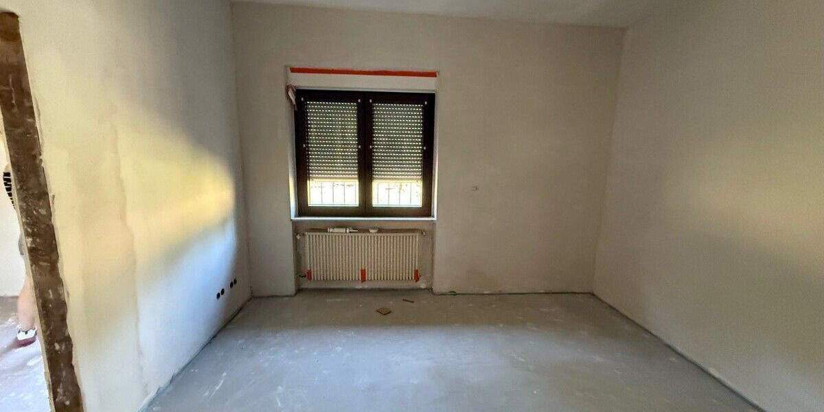 Einfamilienhaus Quierschied - 5 Zimmer, 230 m&sup2;, 249.000&euro; | Angebot:25706702