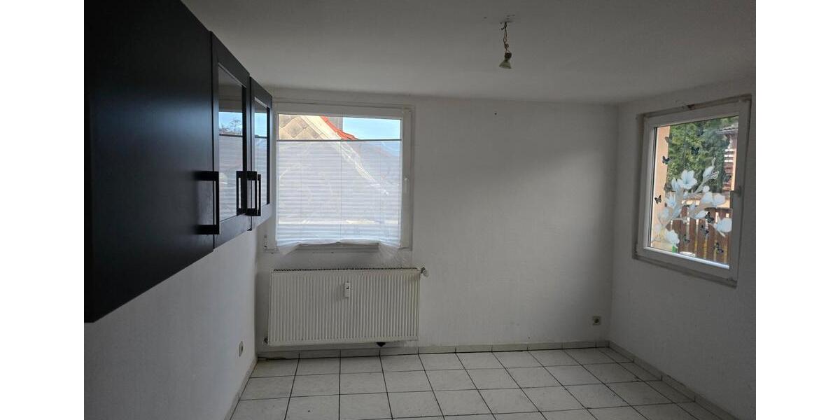 Dachgeschoßwohnung Saarbrücken Neue Bremm - 3 Zimmer, 92 m&sup2;, 900&euro; | Angebot:25892456