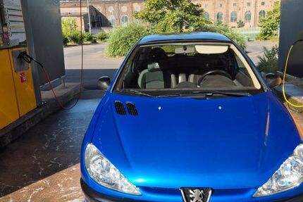 Peugeot 206 121.500 km 1.500 &euro; Völklingen 66333